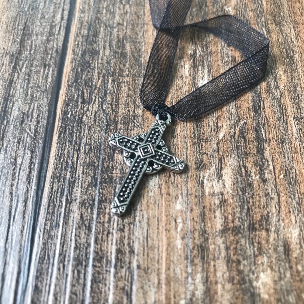 Silver cross necklace with ribbon chain